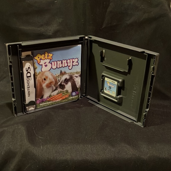 Nintendo Petz Bunnyz DS Game - Picture 3 of 3